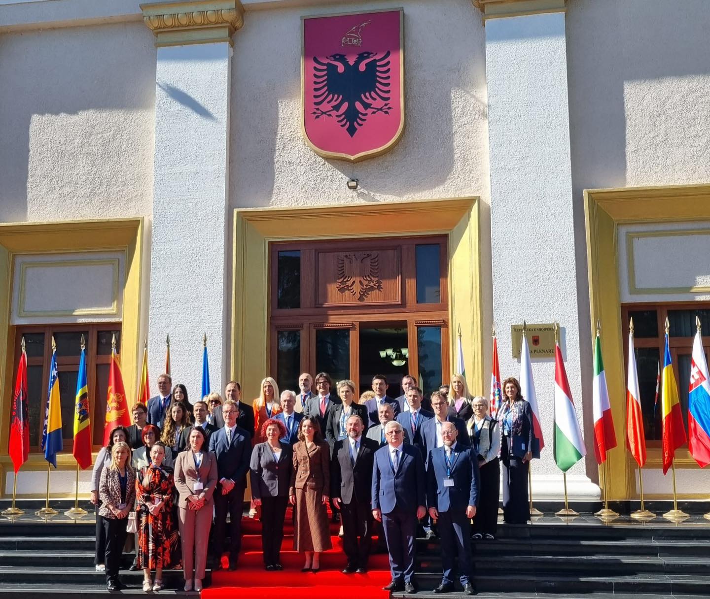 Participarea senatorului Eugen-Remus Negoi  la reuniunea  Adunării Parlamentare a Inițiativei Central-Europene 